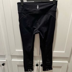 Free people movement size small black leggings
